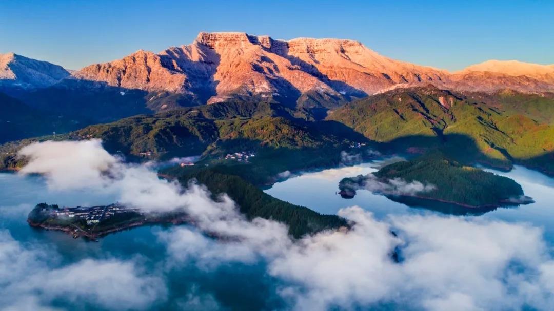 中国最矮的山有多高_矮山是哪里_矮山中学